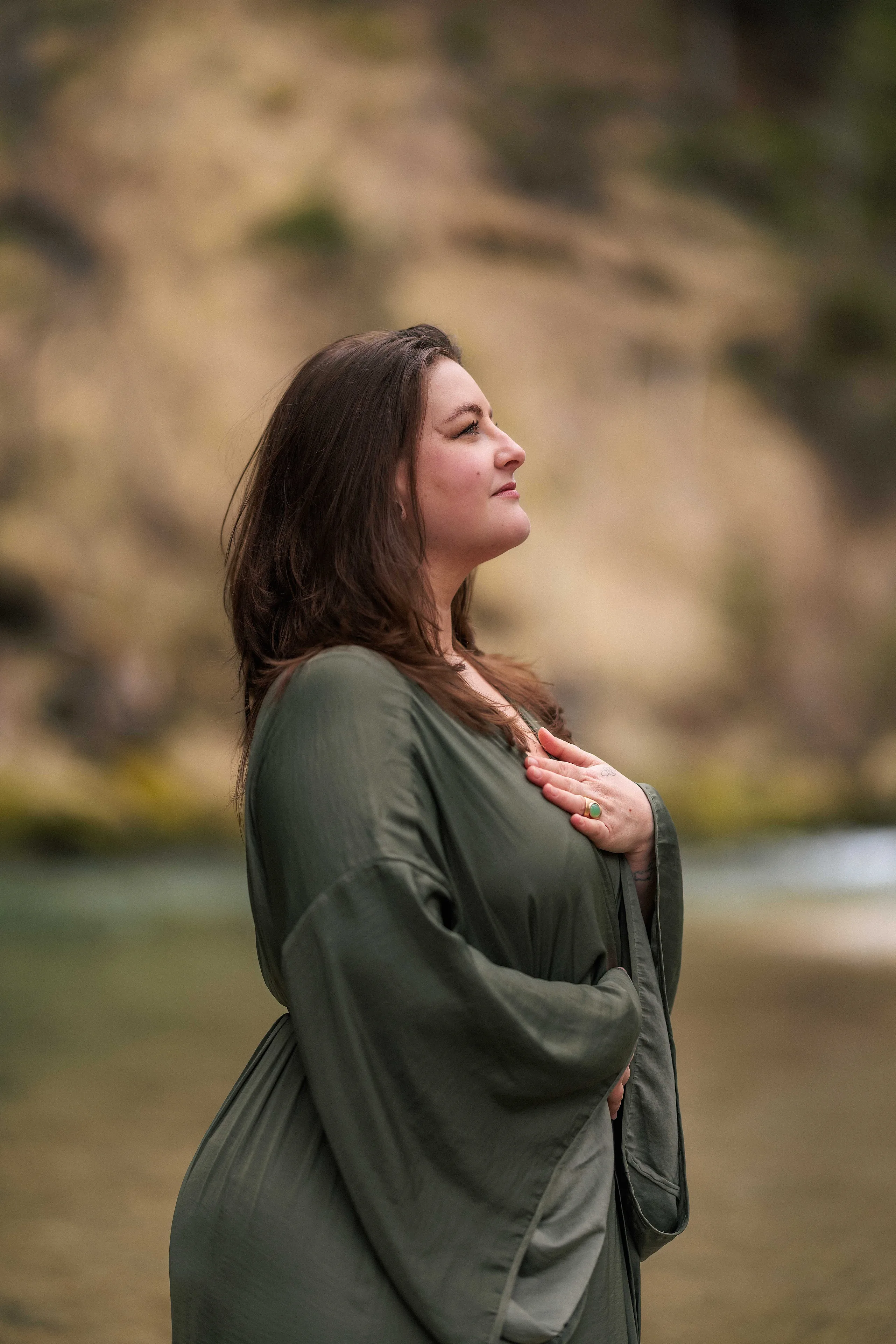 Nicole Woldrich am Wasser — The Awakening
